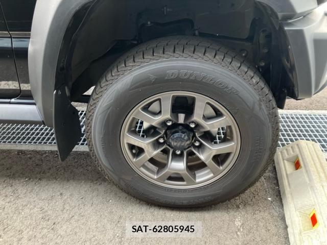 Suzuki JIMNY SIERRA 2022-12 8871258-5