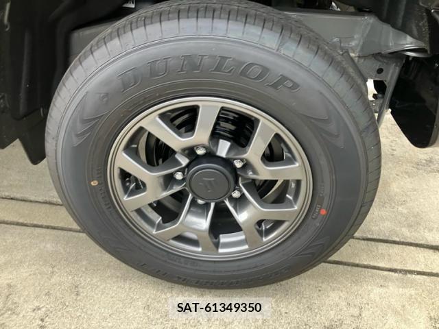 Suzuki JIMNY SIERRA 2026-08 8871255-6