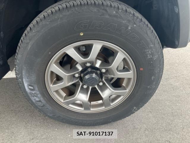 Suzuki JIMNY SIERRA 2023-03 8880291-11