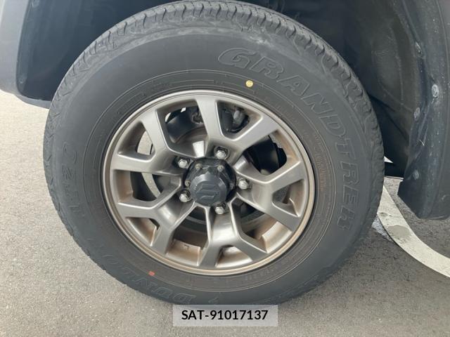 Suzuki JIMNY SIERRA 2023-03 8880291-13