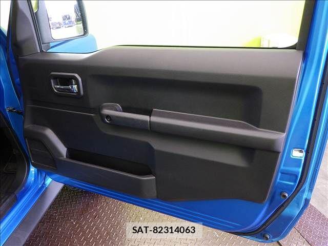 Suzuki JIMNY SIERRA 2021-08 8880295-19
