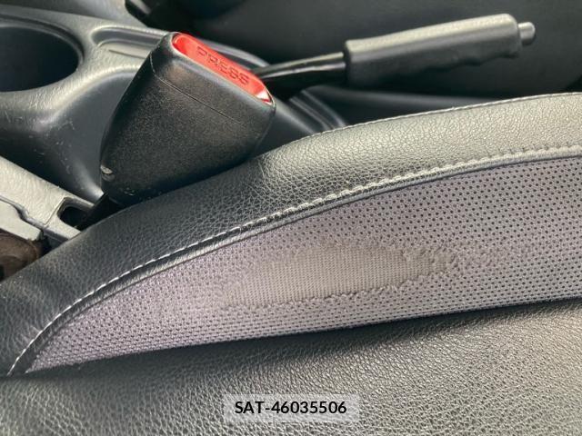 Suzuki JIMNY SIERRA 2010-08 8880298-24