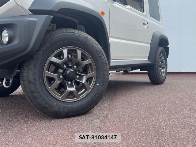 Suzuki JIMNY SIERRA 2025-12 8880289-12