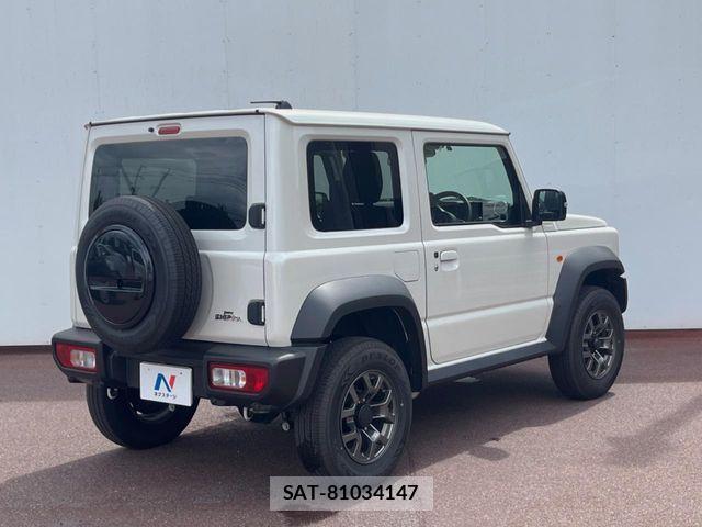 Suzuki JIMNY SIERRA 2025-12 8880289-16