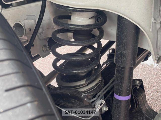 Suzuki JIMNY SIERRA 2025-12 8880289-19