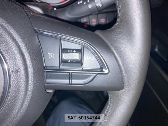 Suzuki JIMNY SIERRA 2023-11 8880290-10