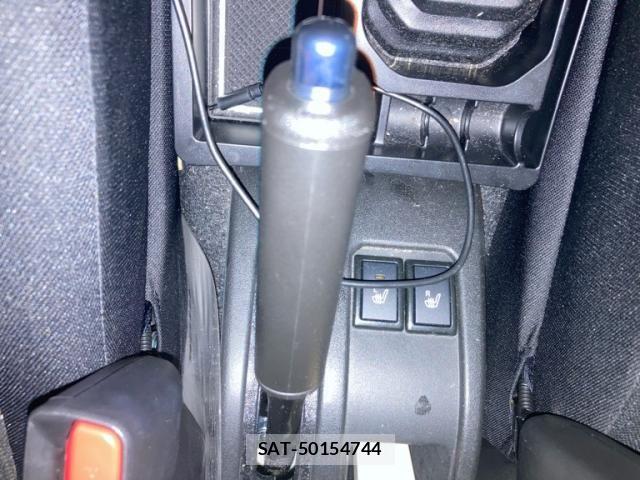 Suzuki JIMNY SIERRA 2023-11 8880290-15