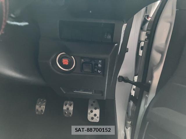 Suzuki JIMNY SIERRA 2019-02 8883803-17