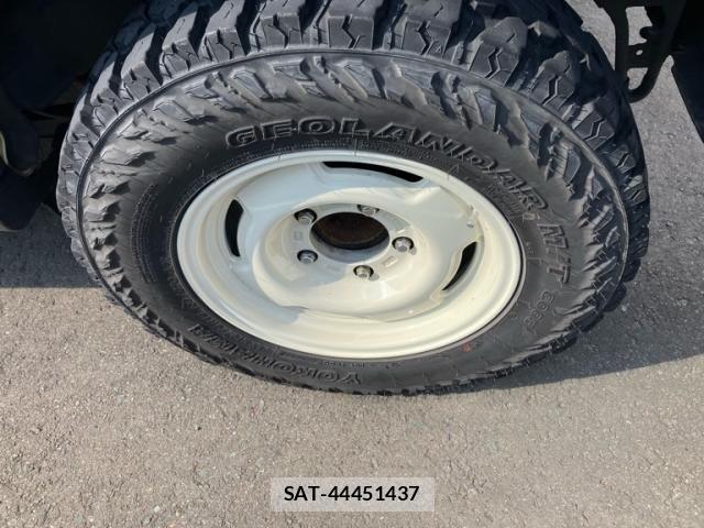 Suzuki JIMNY SIERRA 2020-01 8883802-12