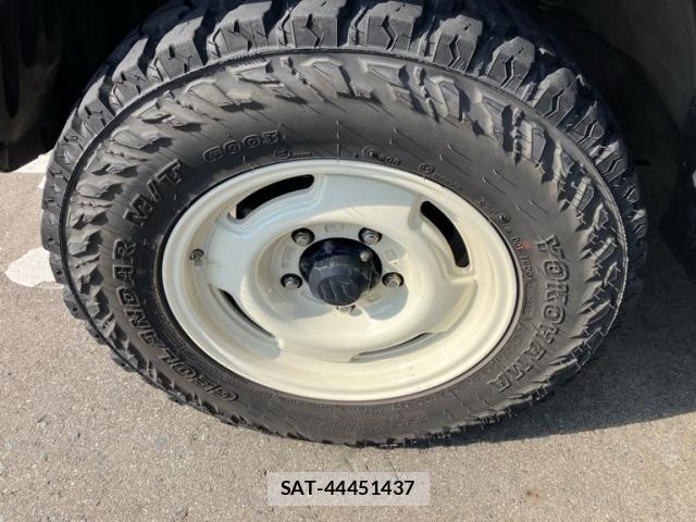 Suzuki JIMNY SIERRA 2020-01 8883802-13