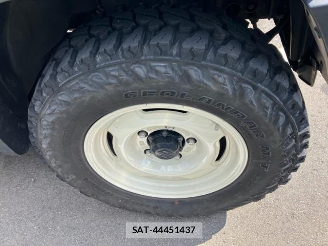 Suzuki JIMNY SIERRA 2020-01 8883802-5
