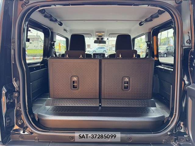 Suzuki JIMNY SIERRA 2024-01 8883800-17