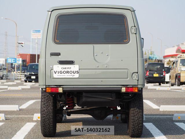 Suzuki JIMNY 1997-01 834511-11
