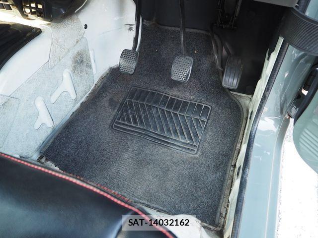 Suzuki JIMNY 1997-01 834511-20