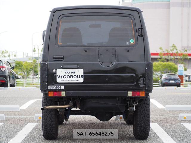 Suzuki JIMNY 1993-01 957653-11