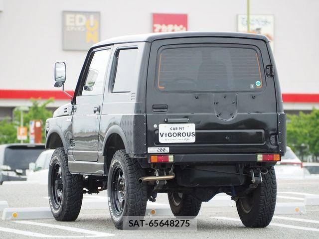 Suzuki JIMNY 1993-01 957653-2