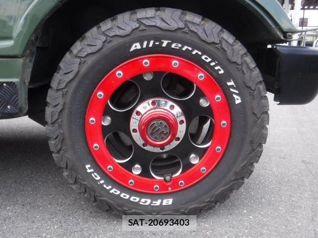 Suzuki JIMNY 1995-01 1267898-28