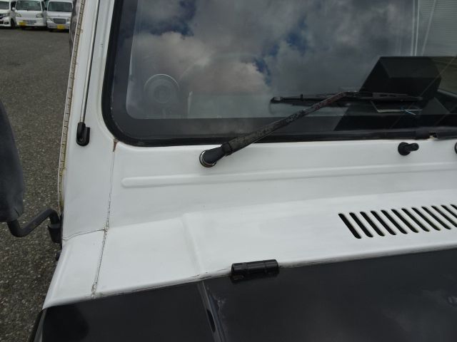 Suzuki JIMNY 1993-01 1463715-14