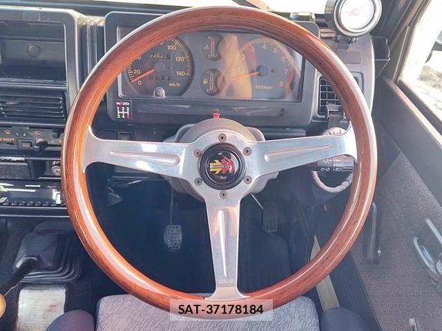 Suzuki JIMNY 1993-01 4639380-21