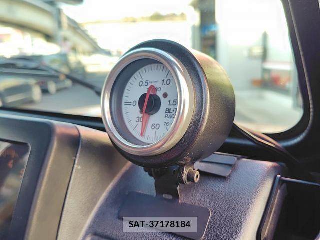 Suzuki JIMNY 1993-01 4639380-22
