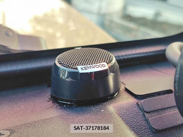 Suzuki JIMNY 1993-01 4639380-24
