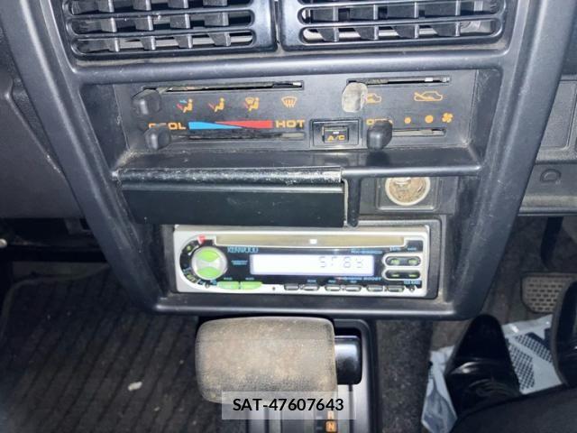Suzuki JIMNY 1995-01 6907138-17