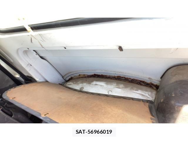 Suzuki JIMNY 1997-01 6907139-13