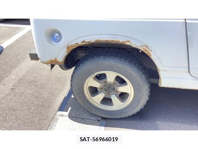 Suzuki JIMNY 1997-01 6907139-8