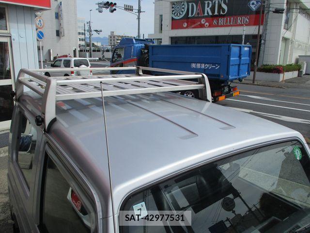 Suzuki JIMNY 1995-01 7327754-9
