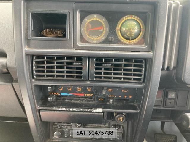 Suzuki JIMNY 1993-01 7358306-23