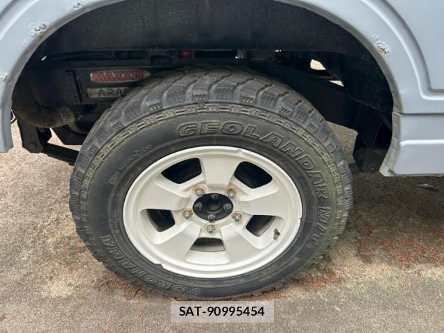 Suzuki JIMNY 1992-01 7455178-16