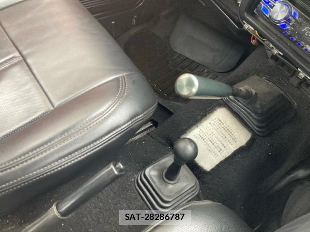 Suzuki JIMNY 1990-01 8036224-19