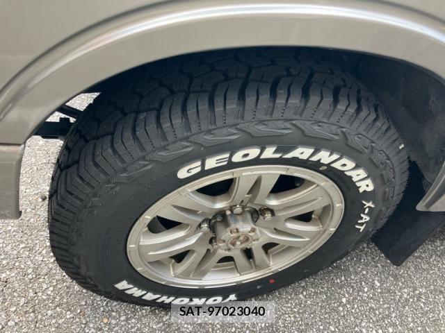 Suzuki JIMNY 1995-01 8230494-14
