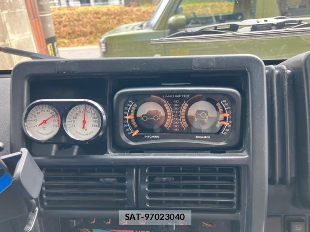 Suzuki JIMNY 1995-01 8230494-22