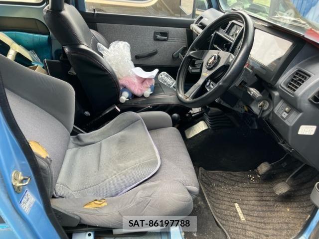 Suzuki JIMNY 1990-01 8562300-11