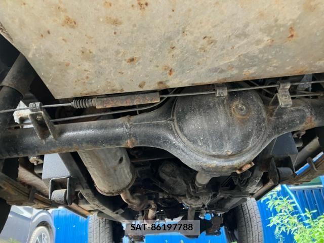 Suzuki JIMNY 1990-01 8562300-8