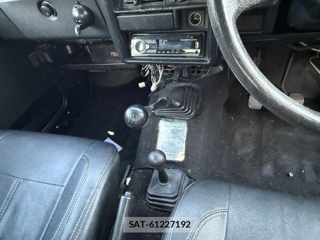 Suzuki JIMNY 1993-01 8666328-11