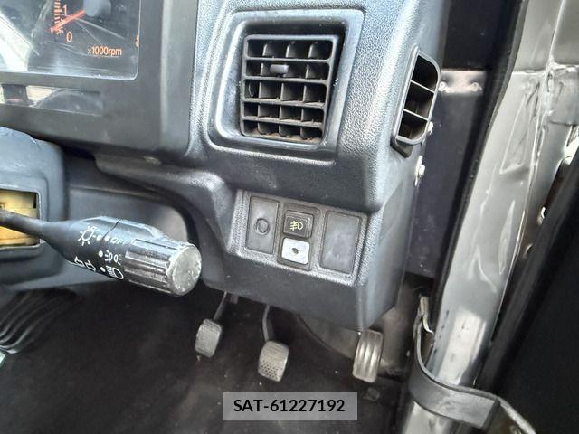 Suzuki JIMNY 1993-01 8666328-16