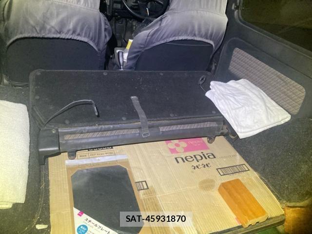 Suzuki JIMNY 1995-01 8829692-10
