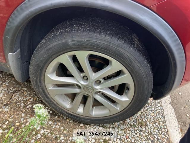 Nissan JUKE 2010-10 1281893-6