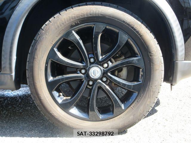 Nissan JUKE 2017-03 1445887-27