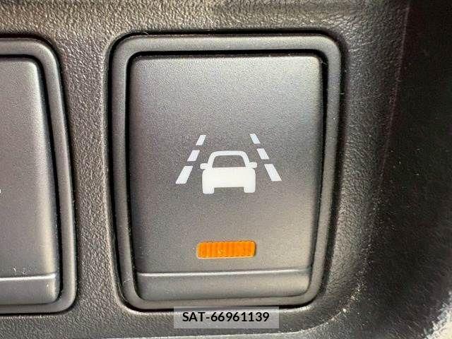 Nissan JUKE 2016-07 2486564-5