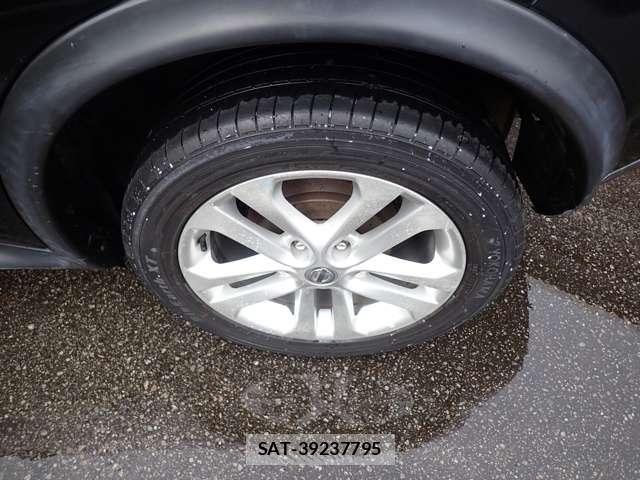 Nissan JUKE 2012-09 5870183-24