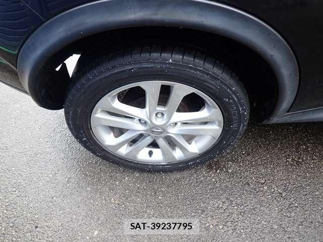Nissan JUKE 2012-09 5870183-25