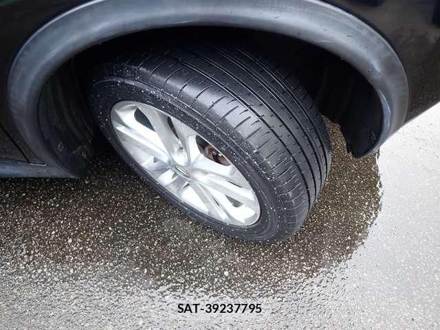 Nissan JUKE 2012-09 5870183-26