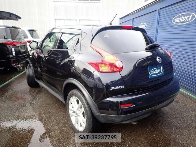 Nissan JUKE 2012-09 5870183-7