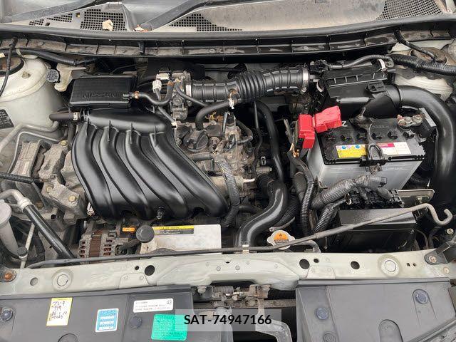Nissan JUKE 2010-11 5870187-27