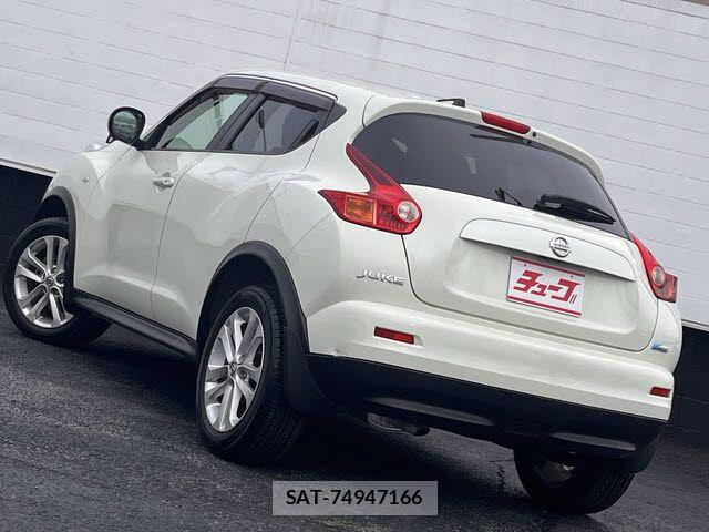 Nissan JUKE 2010-11 5870187-8