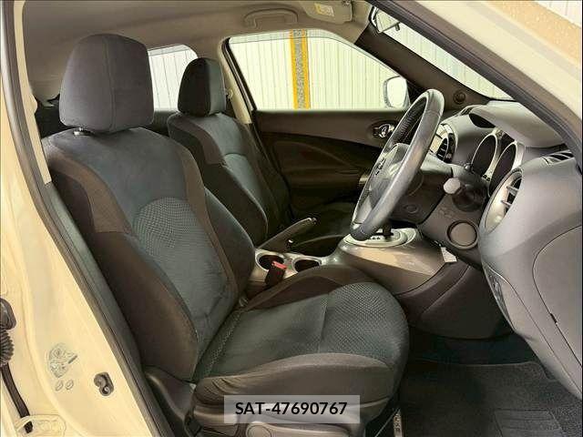 Nissan JUKE 2017-06 6002167-9