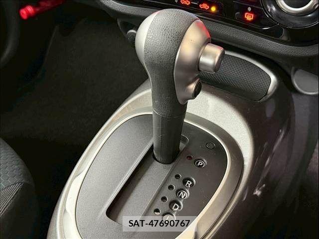 Nissan JUKE 2017-06 6002167-24